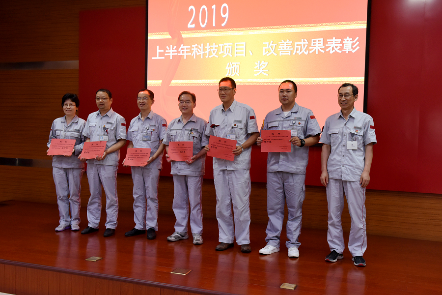 C:\Users\liangxq\Desktop\09.jpg C:\Users\liangxq\Desktop\09.jpg