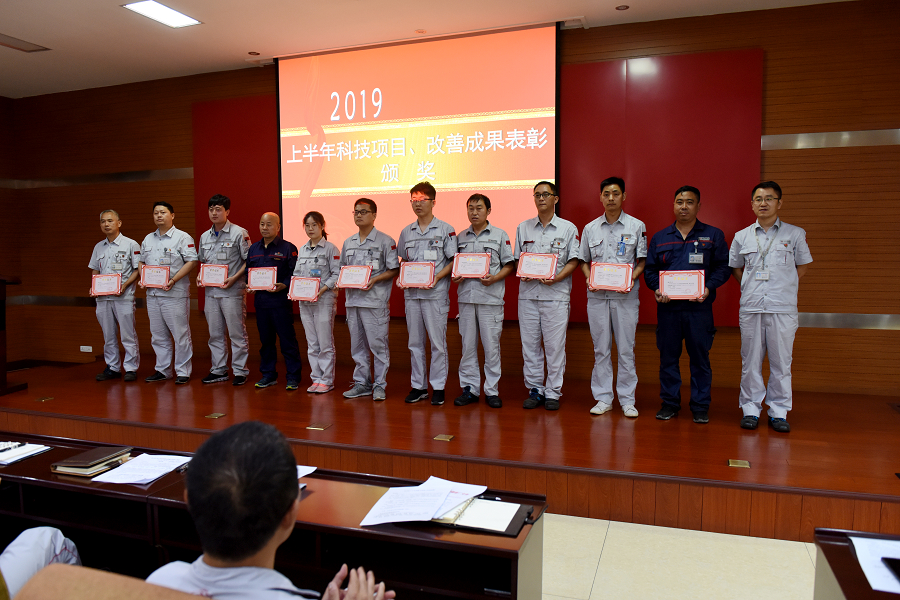 C:\Users\liangxq\Desktop\06.jpg C:\Users\liangxq\Desktop\06.jpg