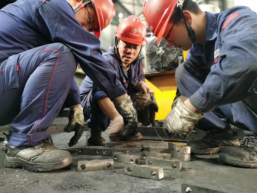 一車(chē)間 (1).jpg 一車(chē)間 (1).jpg