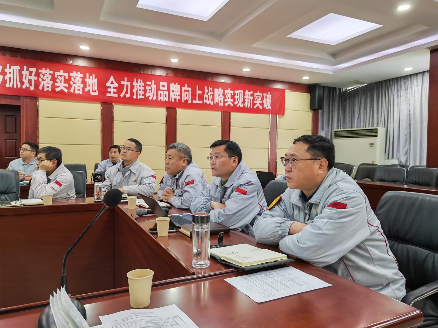 9804afd0452bb1213be4ae170cf64807.jpg 9804afd0452bb1213be4ae170cf64807.jpg